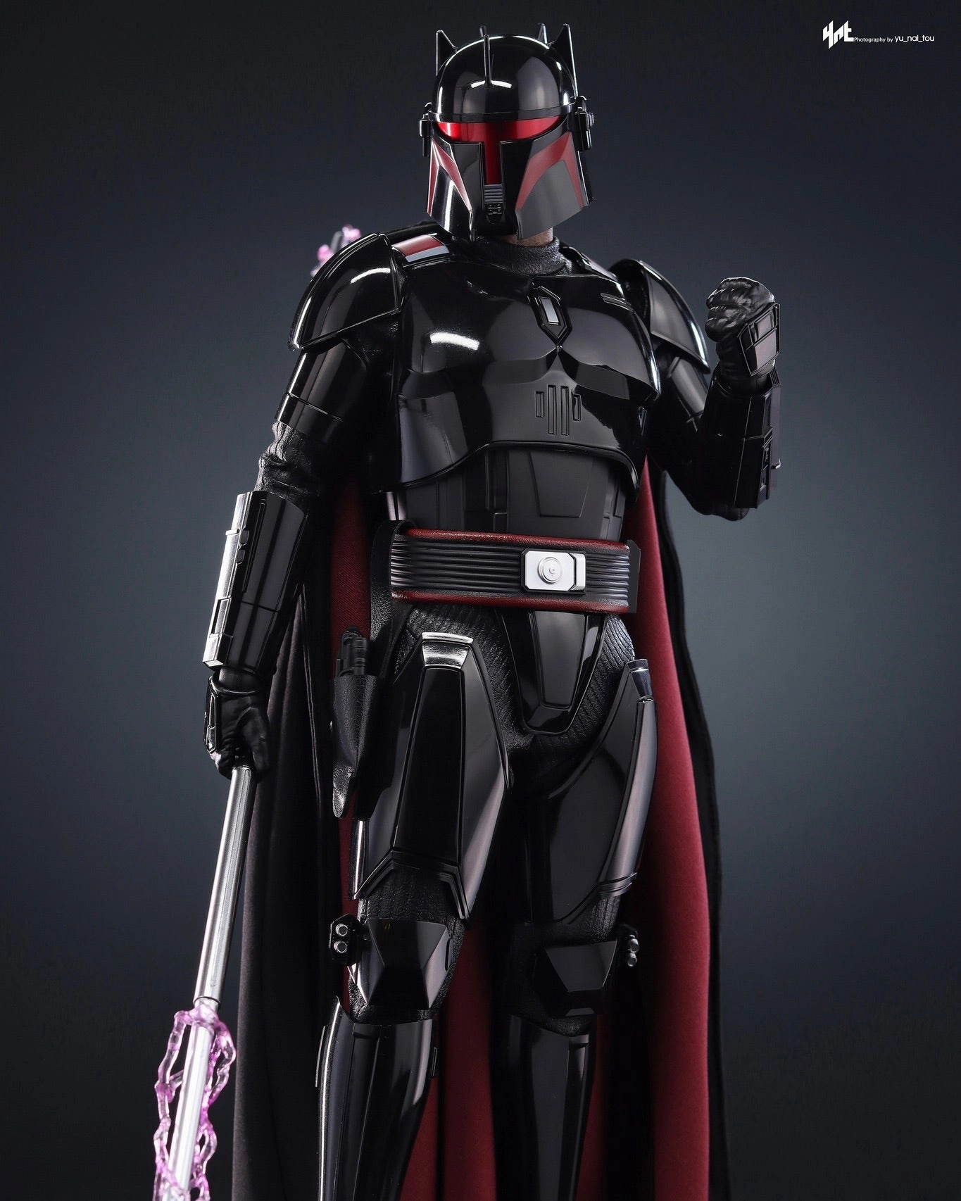 Hot Toys TMS107 Star Wars The Mandalorian Season 3 Moff Gideon 1/6 Scale Collectible Figure Classroom Decor