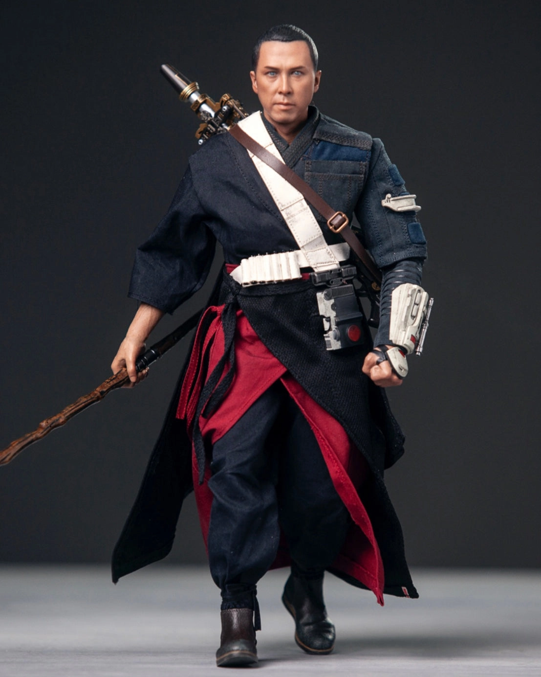 Hot toys MMS403 Star Wars Rogue One Chirrut Imwe Deluxe Version Auction Item