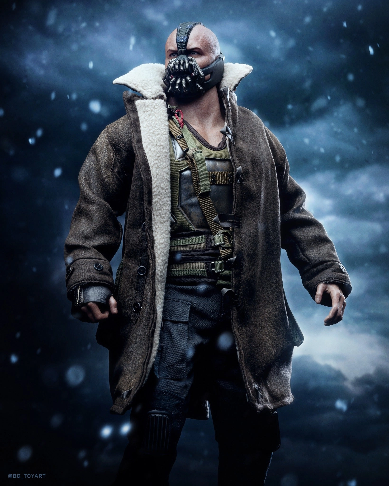 Hot Toys MMS689 The Dark Knight Trilogy Bane 1/6th Scale Collectible Figure Adventure Game