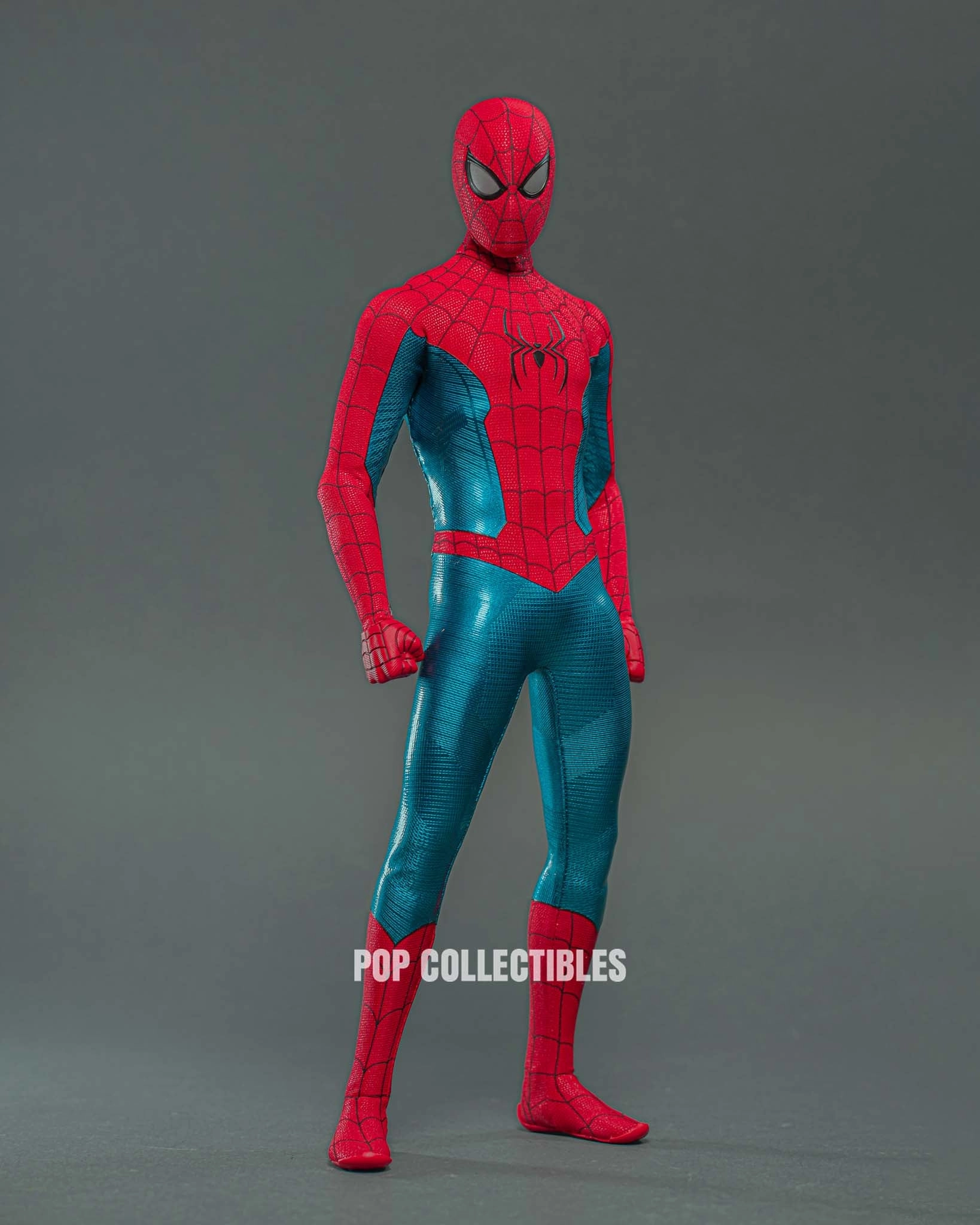 Hot Toys MMS679 Spiderman No Way Home Spiderman Red and Blue Suit Regular Edition 1/6 Scale Collectible Figure Kawaii Design