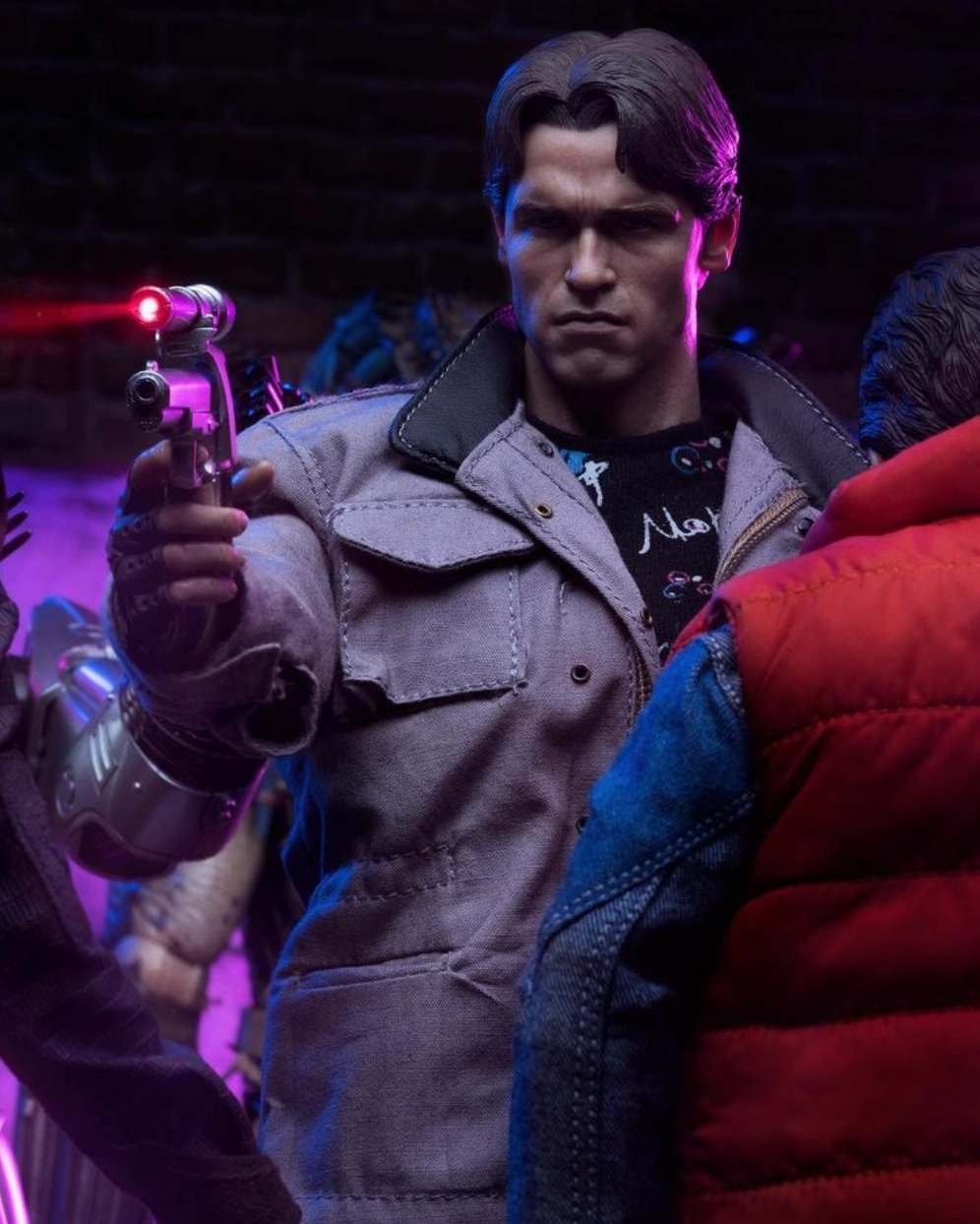 Hot toys MMS136 The Terminator T800 Noir Version Birthday gift PVC Showcase