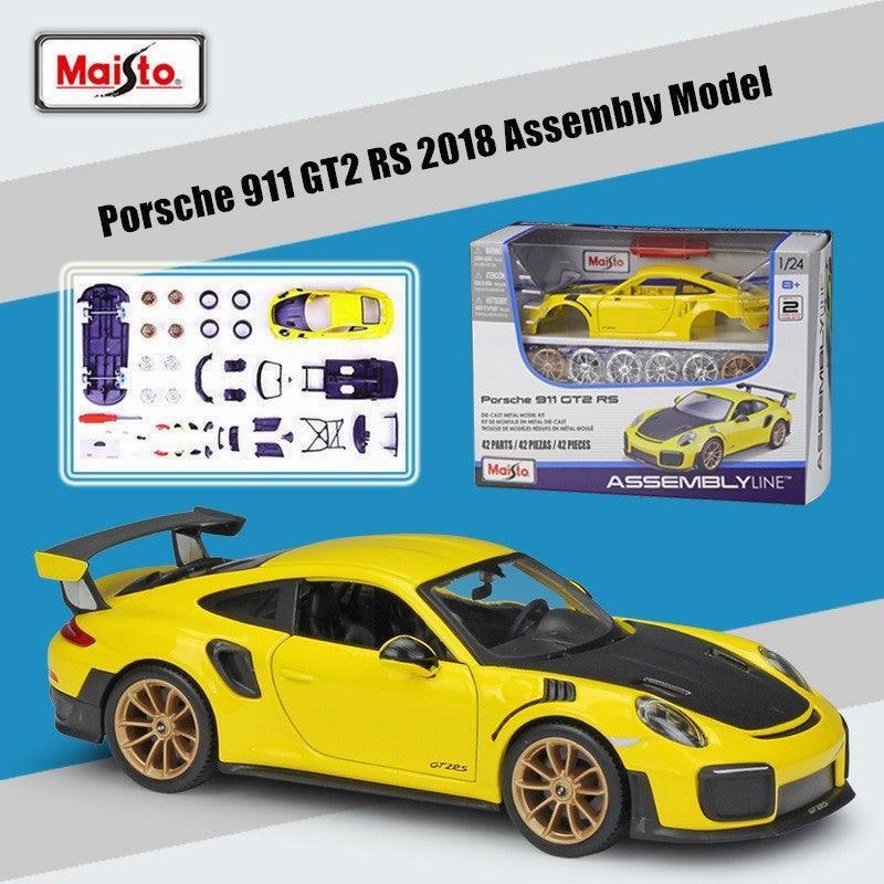 1:24 Porsche 911 GT2 RS 2018 Alloy Assembly Model Character Unit Art Piece