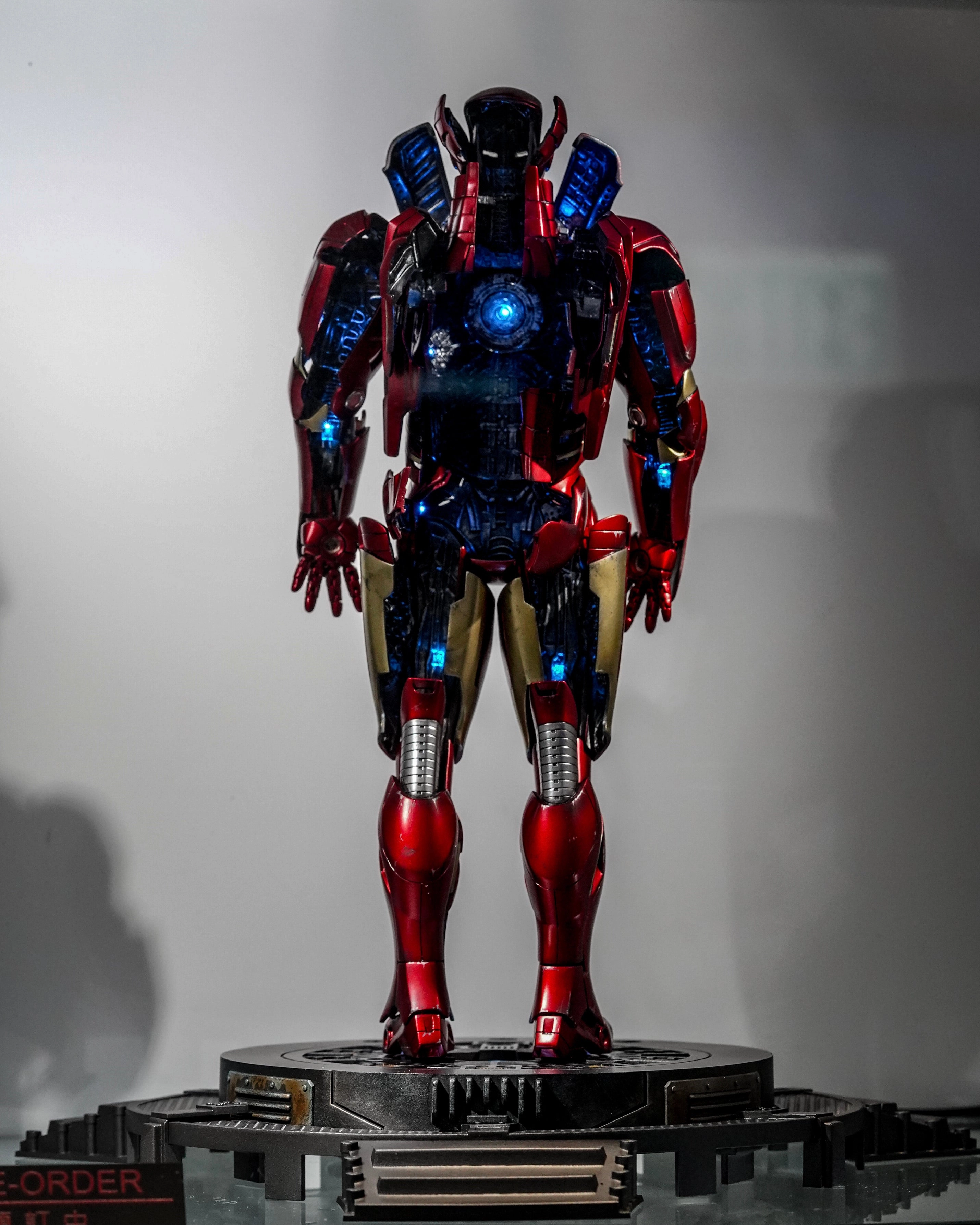 Podcast Studio Hot Toys DS004D51 Ironman Mark VII (Open Armor Version) 1/6 Scale Collectible Figure