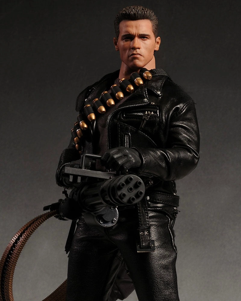 Hot toys DX10 Terminator 2 Judgment Day T-800 Mythical Beast Collectible Unit