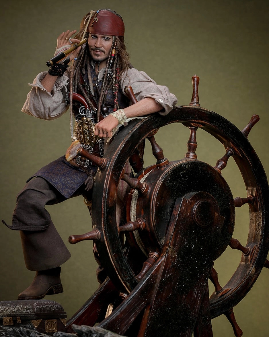 Hot Toys DX38 Pirates of the Caribbean: Dead Men Tell No Tales 1/6th scale Jack Sparrow Collectible Figure (Deluxe Version) Miniature Item