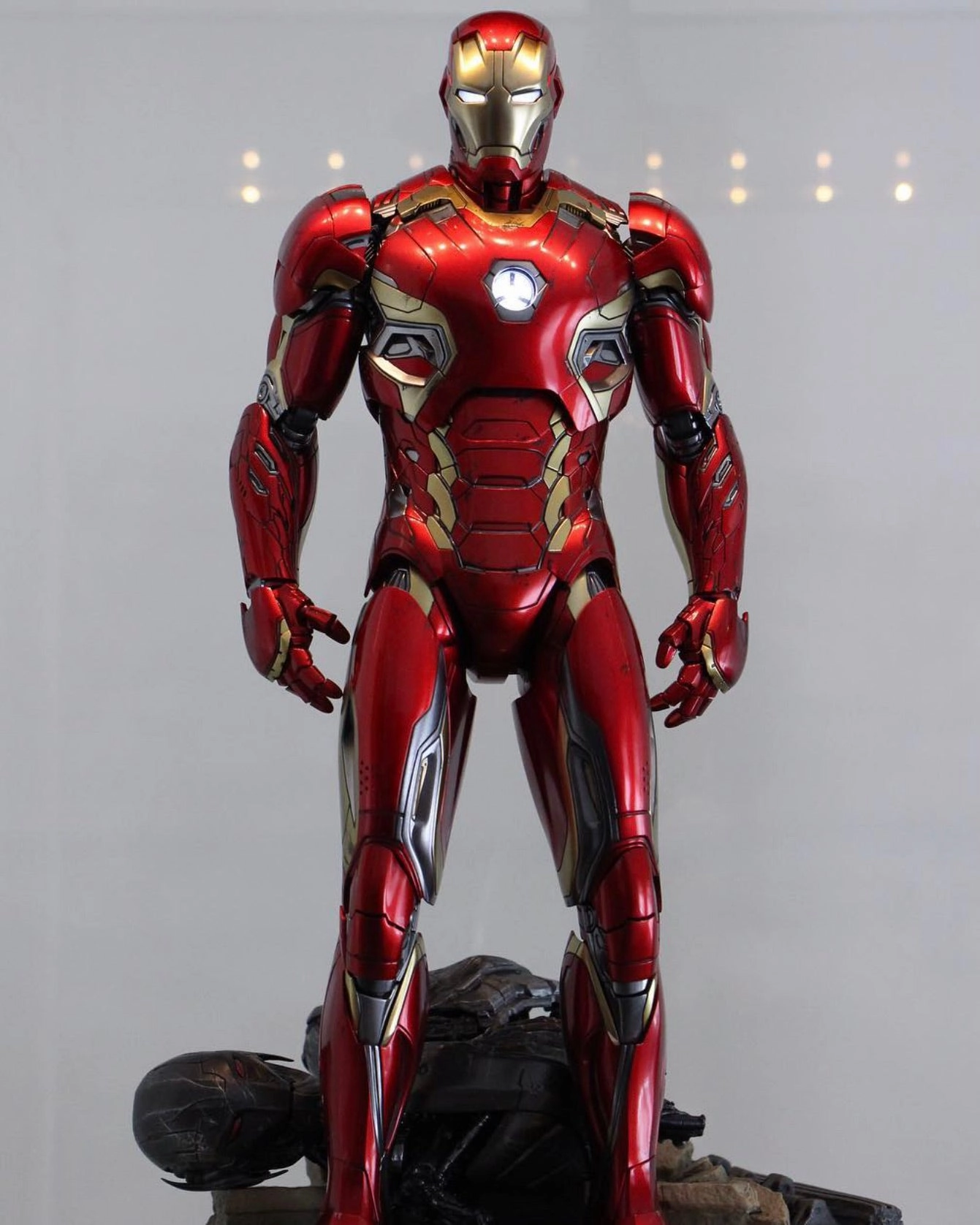 Iconic Character Original Box Hot toys MMS300D11 Marvel Avengers Age of Ultron Ironman Mark 45