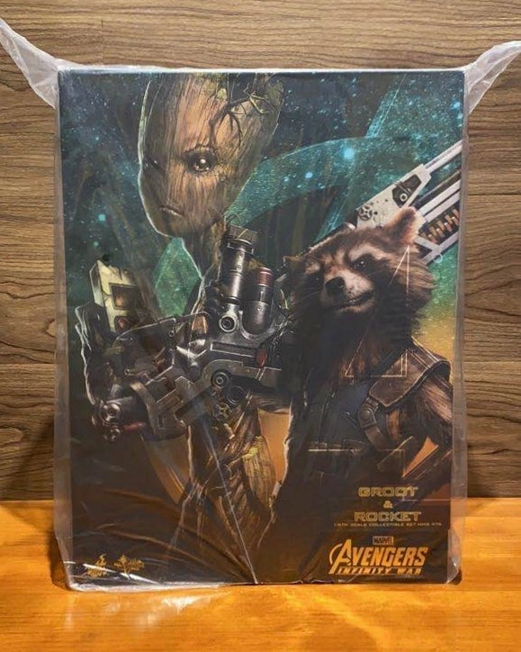 Hot toys MMS476 Marvel Infinity War Groot and Rocket Set Event Souvenir Display Base