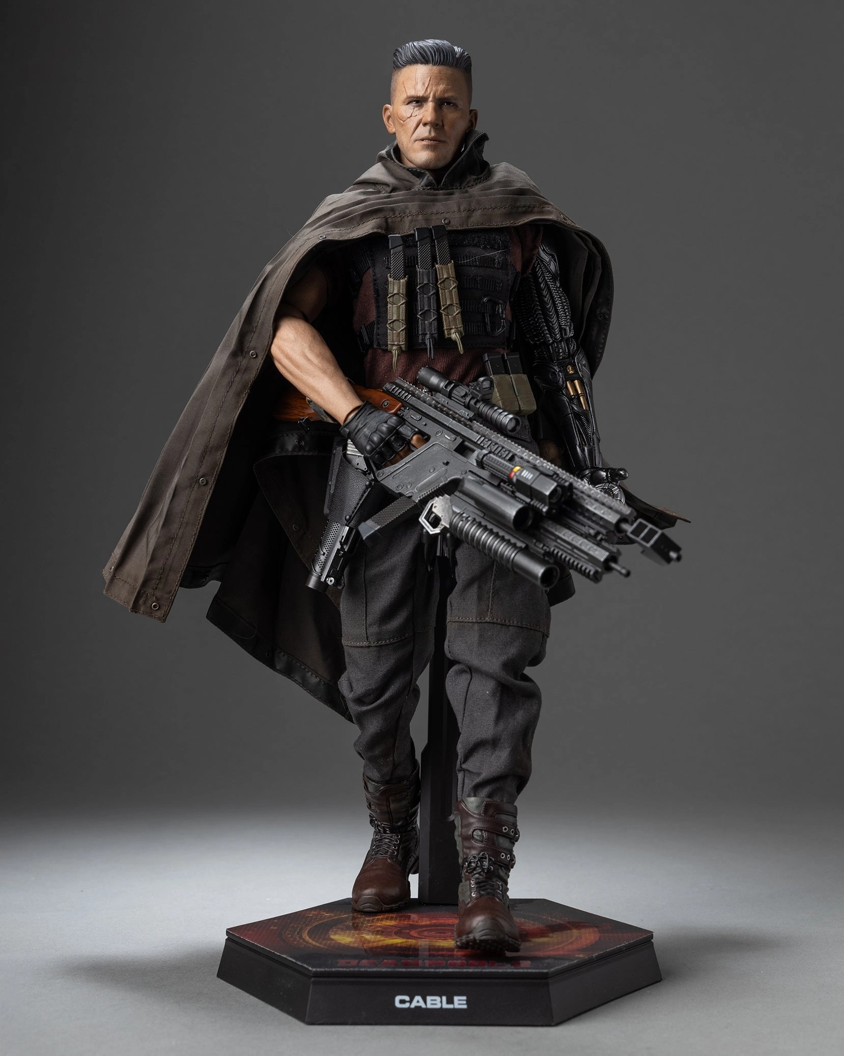 Hot toys MMS583B Deadpool 2 Cable (Special Edition) Chase Variant Robot Decor