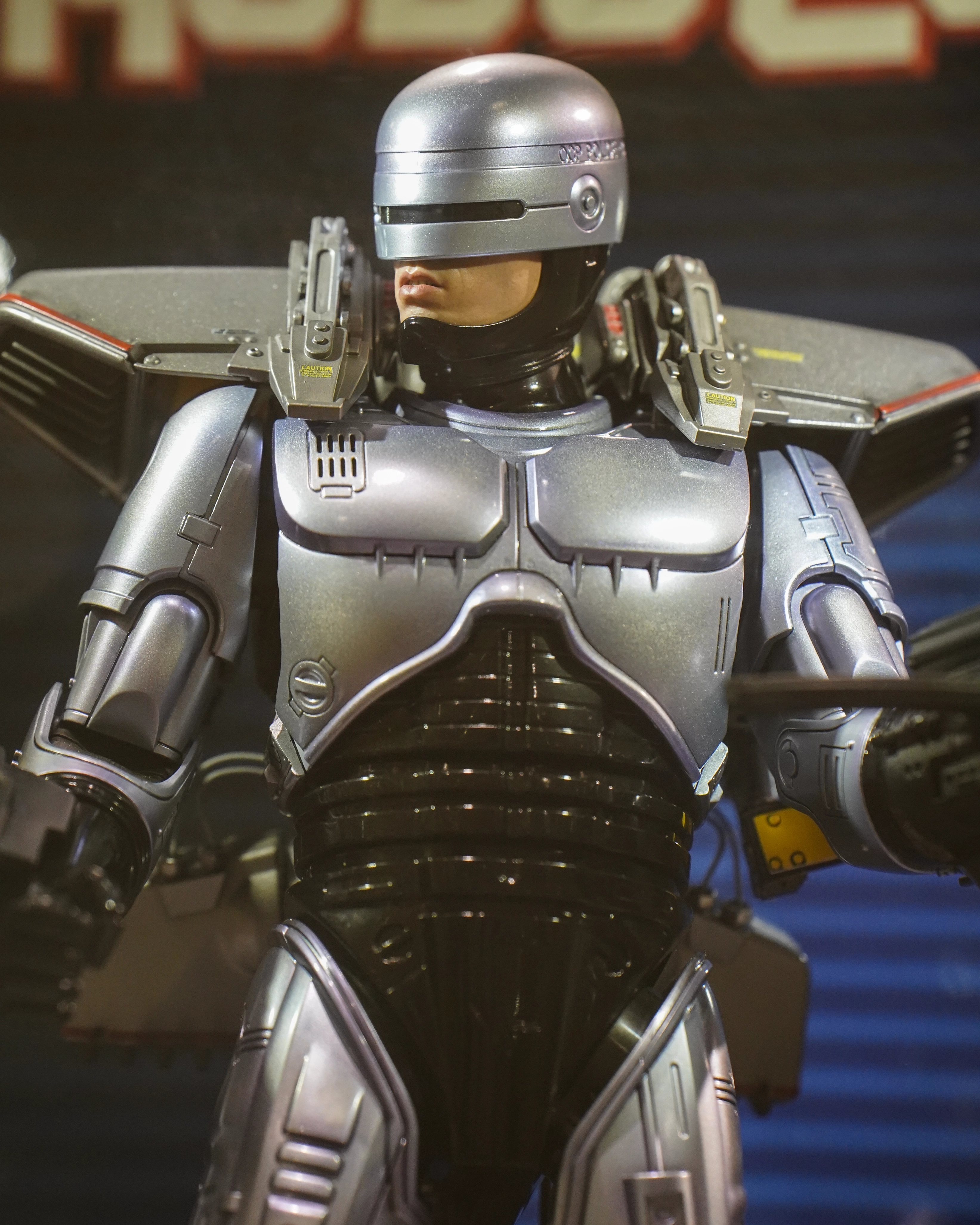 Collectible Collectible Hot Toys MMS669D49B RoboCop 1/6 Scale Collectible Figure Special Edition
