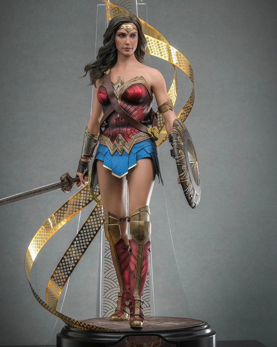 Hot Toys MMS698 WB 100 Wonder Woman 1/6th Scale Collectible Figure (Exclusive Edition)(Worldwide 300PCS) Baroque Figure
