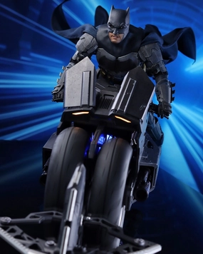 Hot Toys MMS705 The Flash ?C Batman and Batcycle 1/6 Scale Collectible Set Anime Collectible Timeless Treasure