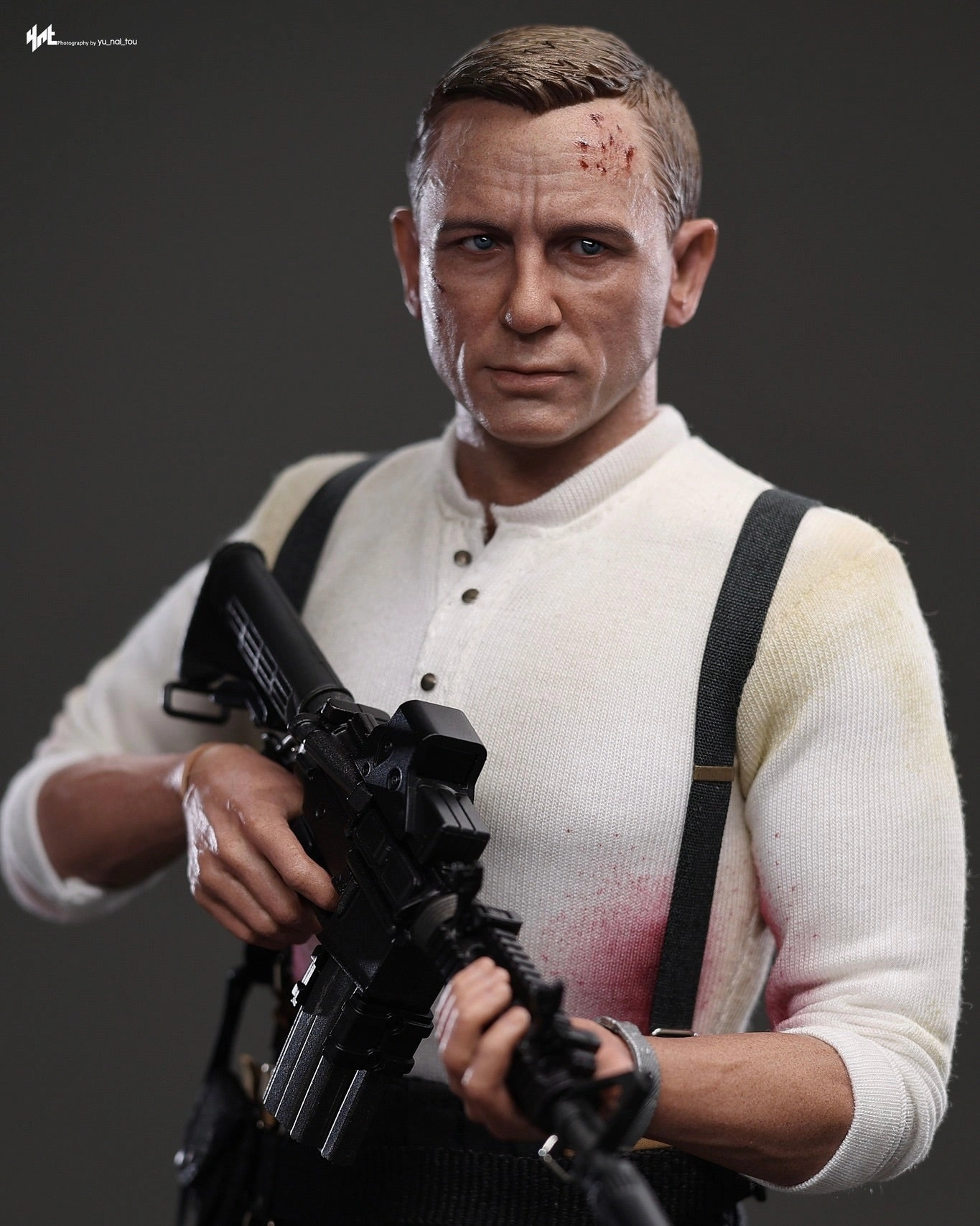 Graduation Gift PVC Article Hot Toys MMS804 No Time To Die 1/6th scale James Bond (Commando Outfit) Collectible Figure