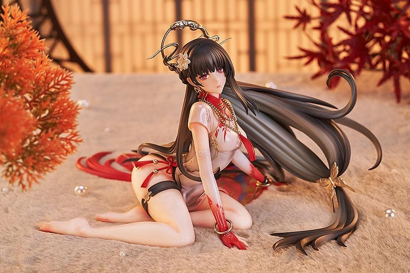Classical Statue Alien Creature Punishing: Gray Raven: Qu: Crimson Blessing 1/7 Scale Figurine