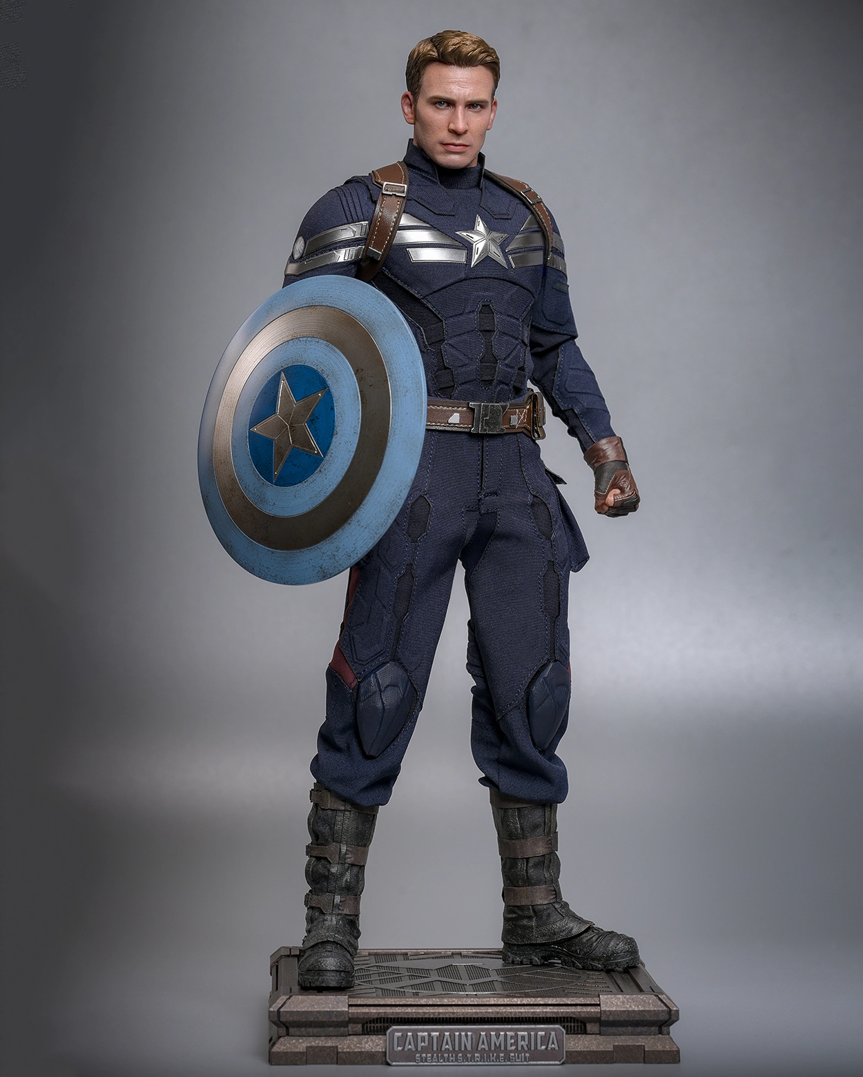 Preorder! Hot Toys MMS783 Captain America: The Winter Soldier 1/6th scale Captain America (Stealth S.T.R.I.K.E. Suit) 2.0 Collectible Figure Robot Piece