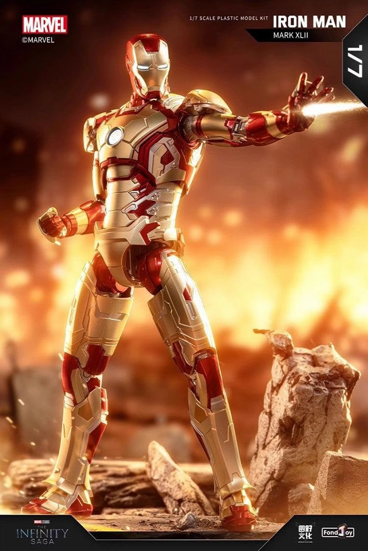 1:7 Iron Man Mark XLII Mk42 Action Figure Assembly Kit Minimalist Home