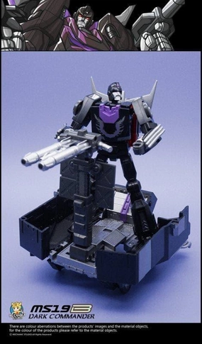 MS-19B Dark Commander Role Playing Action Decor