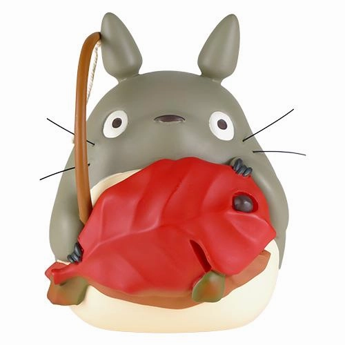 Professional Grade Superhero Unit My Neighbour Totoro: Good Luck Fishing Totoro Figurine