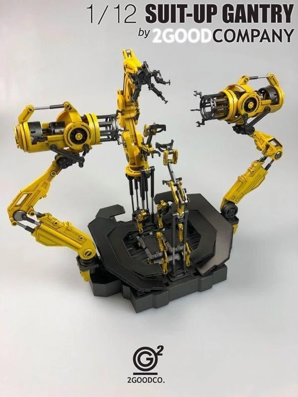 Robot Product 1:12 Iron Man Armor Suit-Up Gantry Display Scene