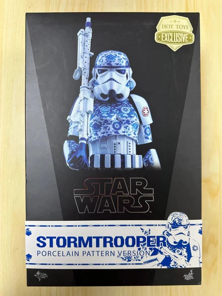 Hot toys MMS401 Star Wars Stormtrooper Porcelain Pattern Version Robot Figure