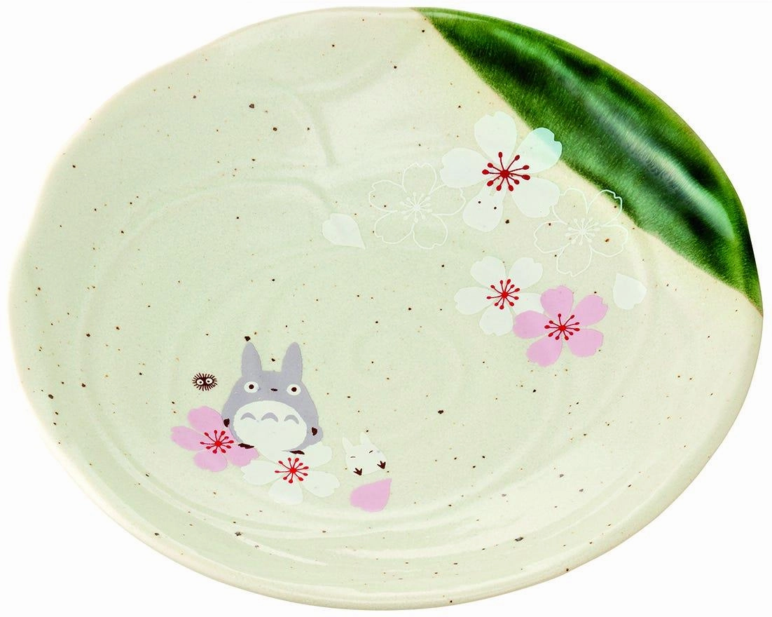 Gaming Figure Literary Figure My Neighbour Totoro: Totoro Traditional Japanese Dinner Plate (Sakura/Cherry Blossom)