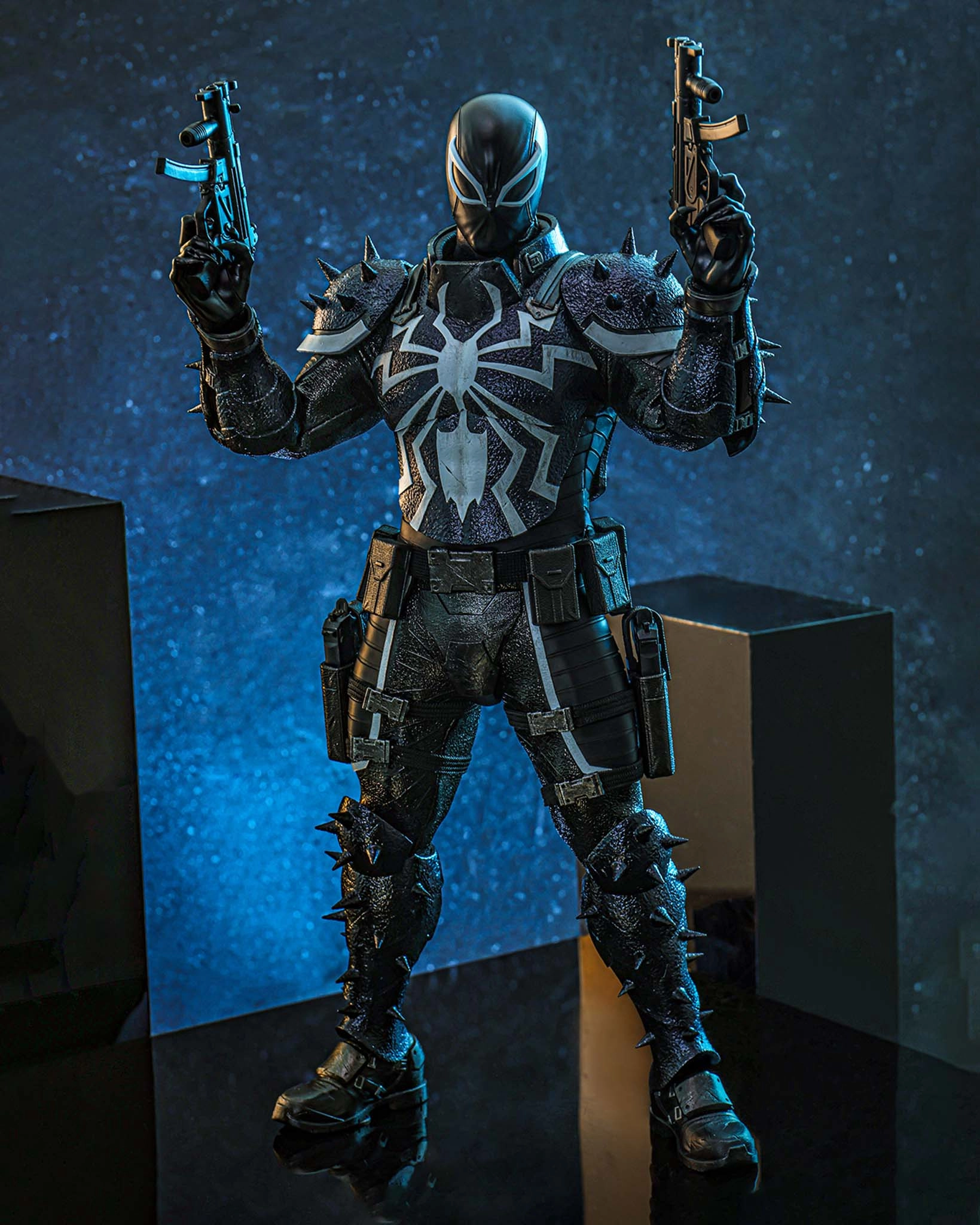 Vinyl Goods Preorder! Hot Toys CMS025 Marvel Comics 1/6th scale Agent Venom Collectible Figure