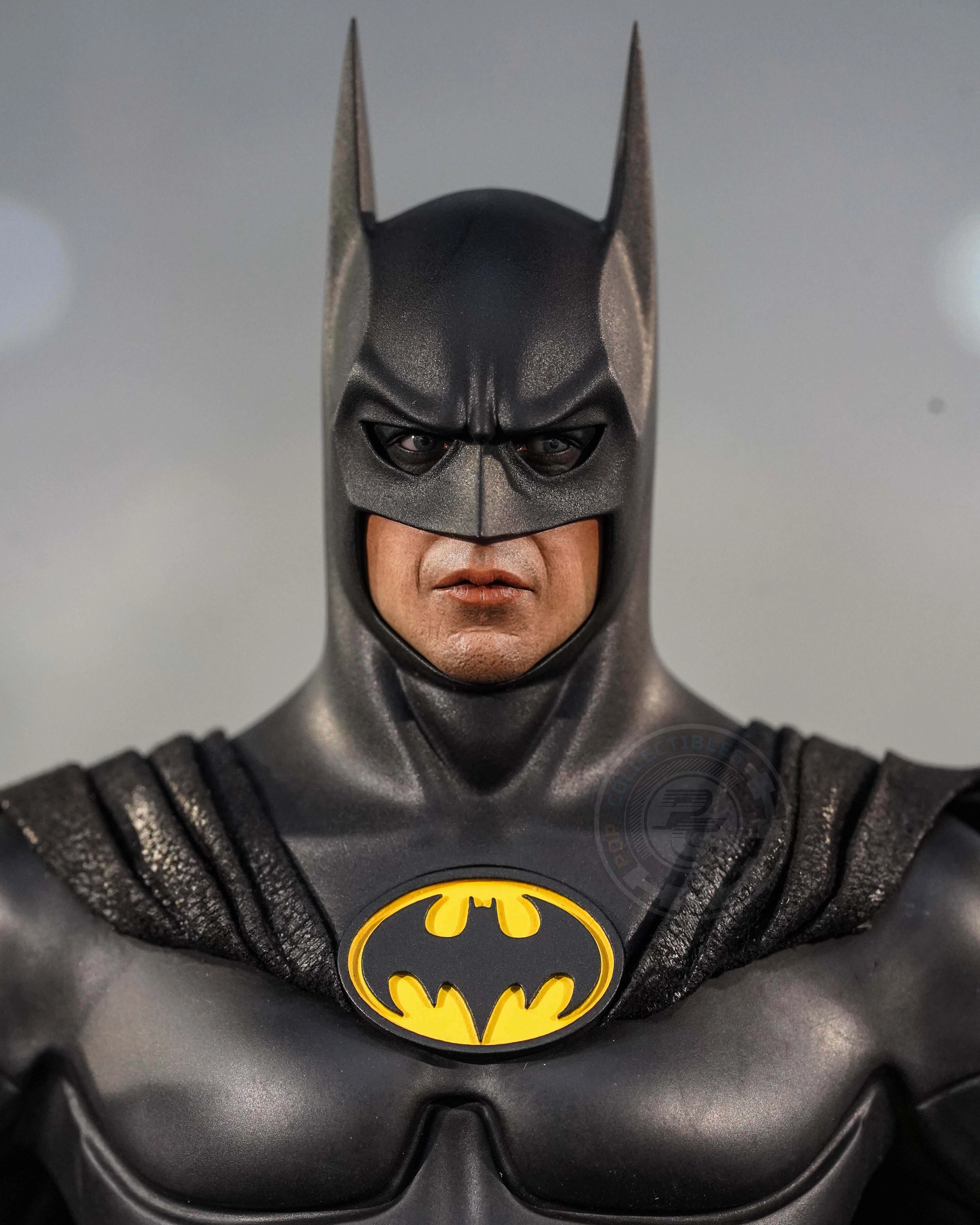 Preorder! Hot Toys MMS770 Batman Returns 1/6th scale Batman Collectible Figure (Deluxe Version) Static Figure