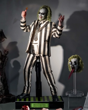 Prerorder! Hot Toys MMS767 Beetlejuice 1/6th scale Beetlejuice Collectible Figure Brand Collaboration