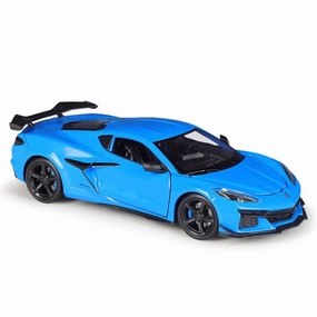 Battle Reenactment 1:24 Chevrolet Corvette Z06 2023 Alloy Model Car