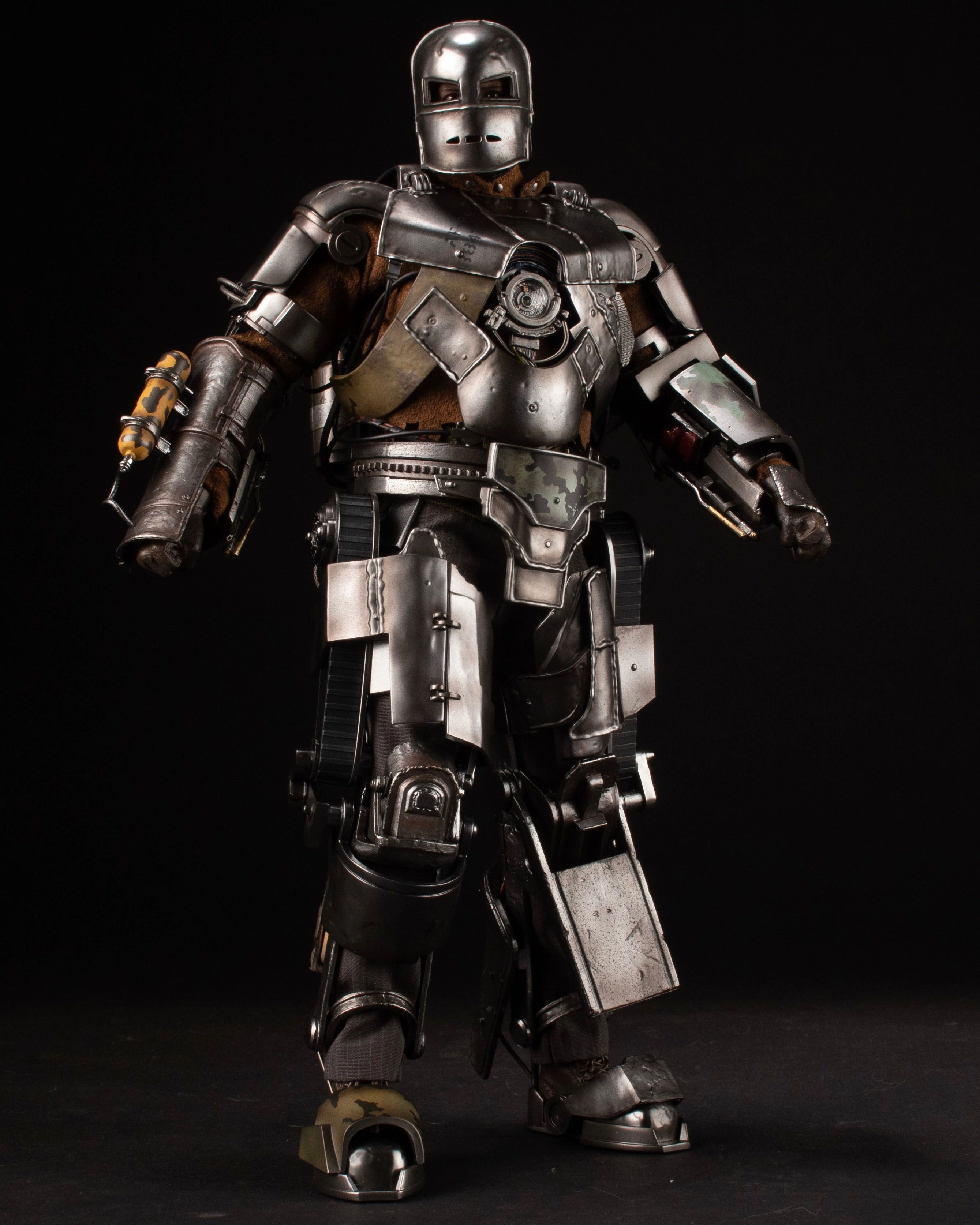 Hot Toys MMS605D40B Ironman 1 Ironman Mark 1 Diecast Collectibles (Special Edition) Robot Sculpture Fantasy Vehicle