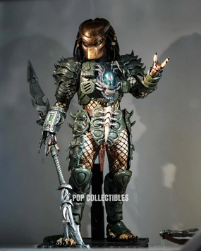 Preorder! Hot Toys CMS029B Predator 1/6th scale Broken Tusk Predator Collectible Figure (Special Edition) Robot Sculpture Biodegradable material